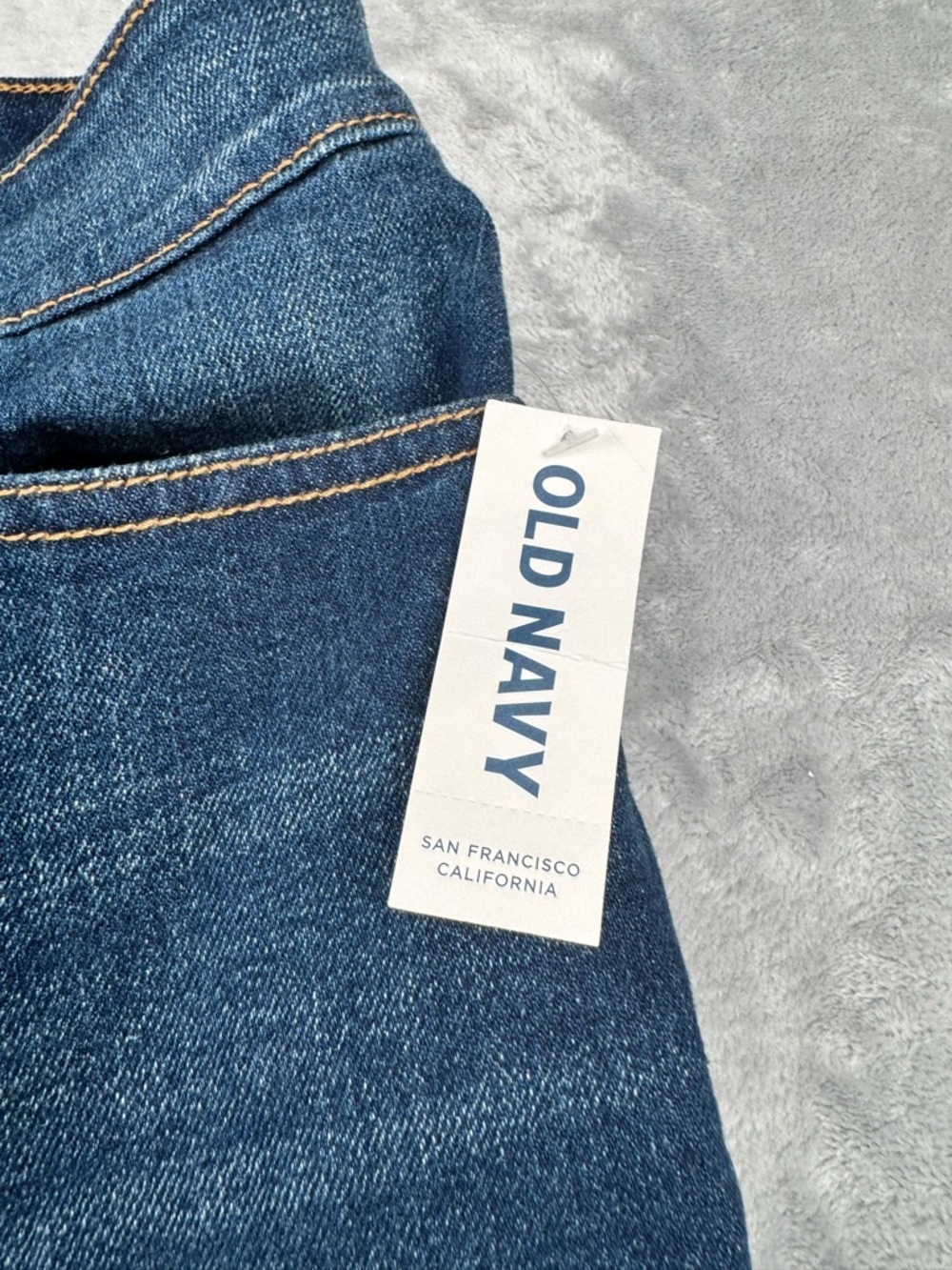 NEW Old Navy Shorts Curvy Bermuda Mojave Denim Women’s Sz 20 Regular Plus Blue - Picture 2 of 9